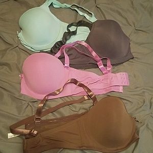 Set of 4 bras